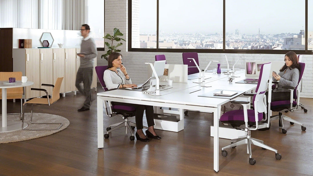Les 4 éléments de design de bureau intemporels dont chaque bureau a besoin