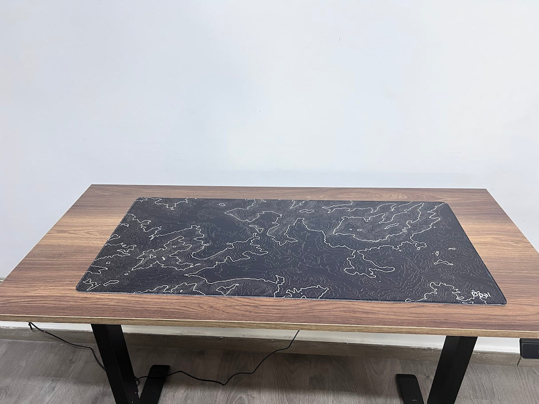 Topographic Black &amp; White Monochrome DESK PAD - Opal-mobilier de bureau casablanca