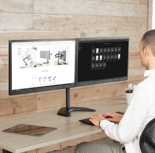 Base autoportante pour support de moniteur OPE-55